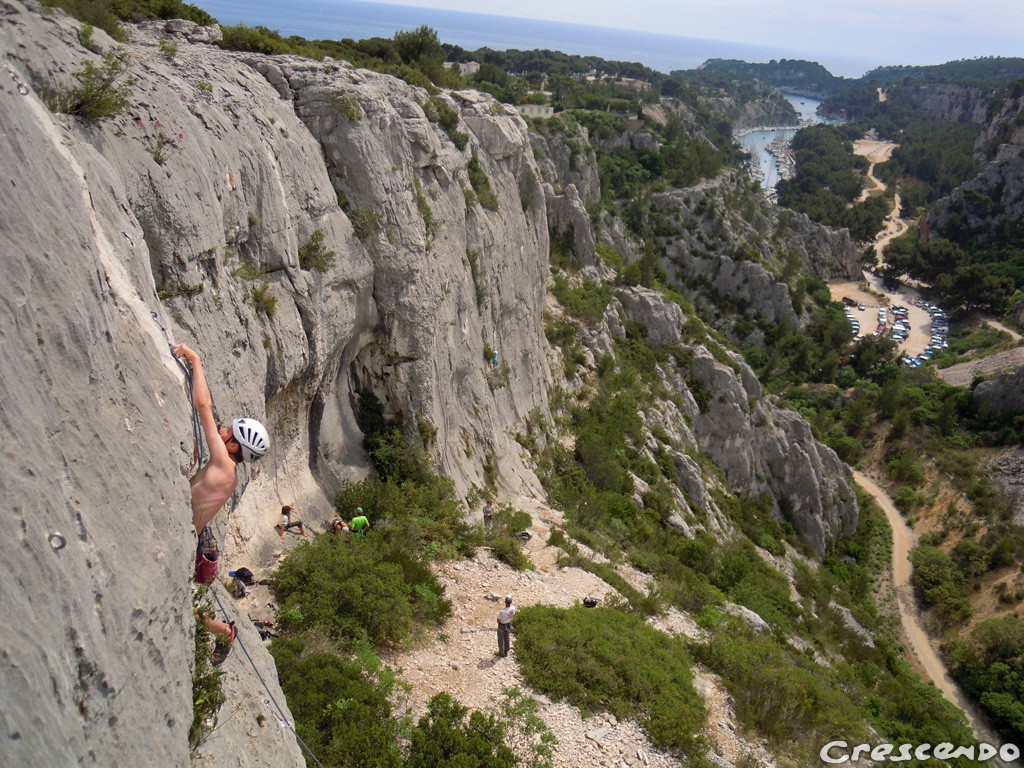 Stage Escalade Jeune - grimper dans les calanques