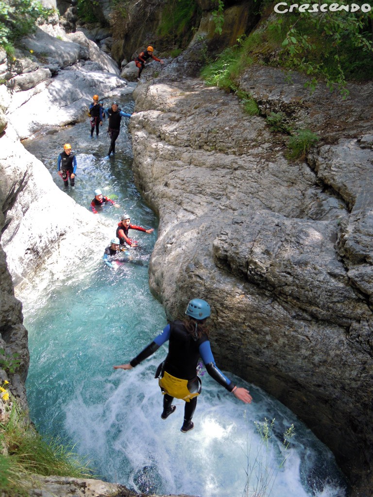 activités vacances dans le 05 - Fournel Canyon enfant Fournel canyon saut
