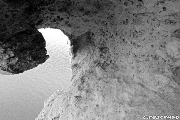 2 Vauriens - Grotte du 14 juillet - grimper dans les calanques avec moniteur