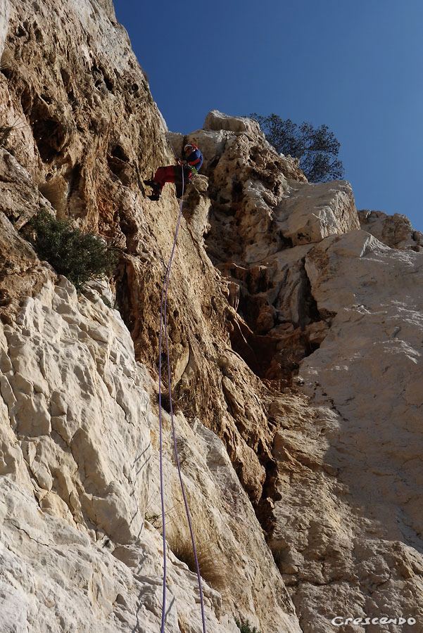 Escalade dans le Parc National des Calanques Lune et Sabre