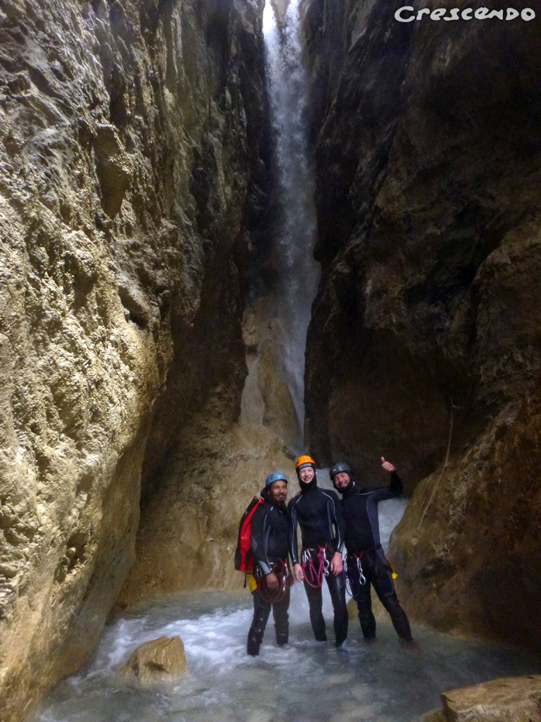 Les plus beaux canyons sportifs des Hautes Alpes (05) en famille ou entre amis et en petit groupe pour des sorties sportives en vacances