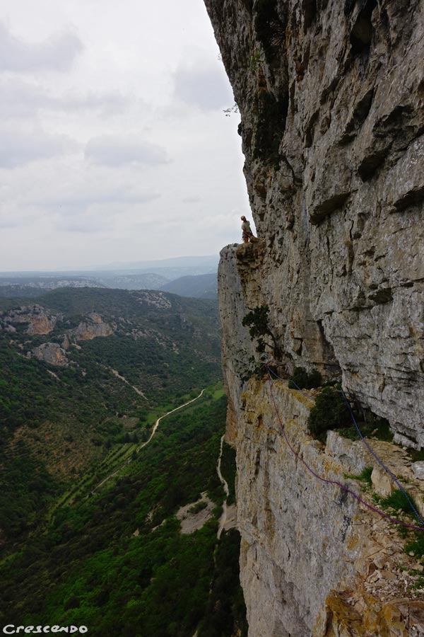 saint guilhem le désert, grande voie Montpellier, moniteru escalade Hérault
