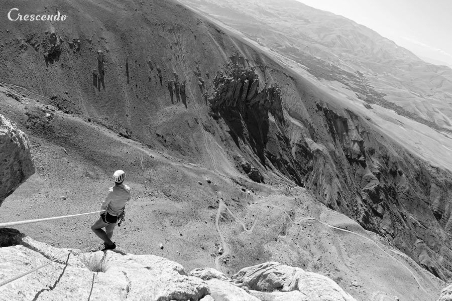 grande voie moniteur, multipitch rockclimbing