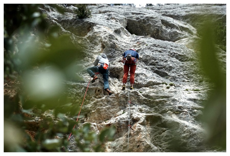 grimper en falaise